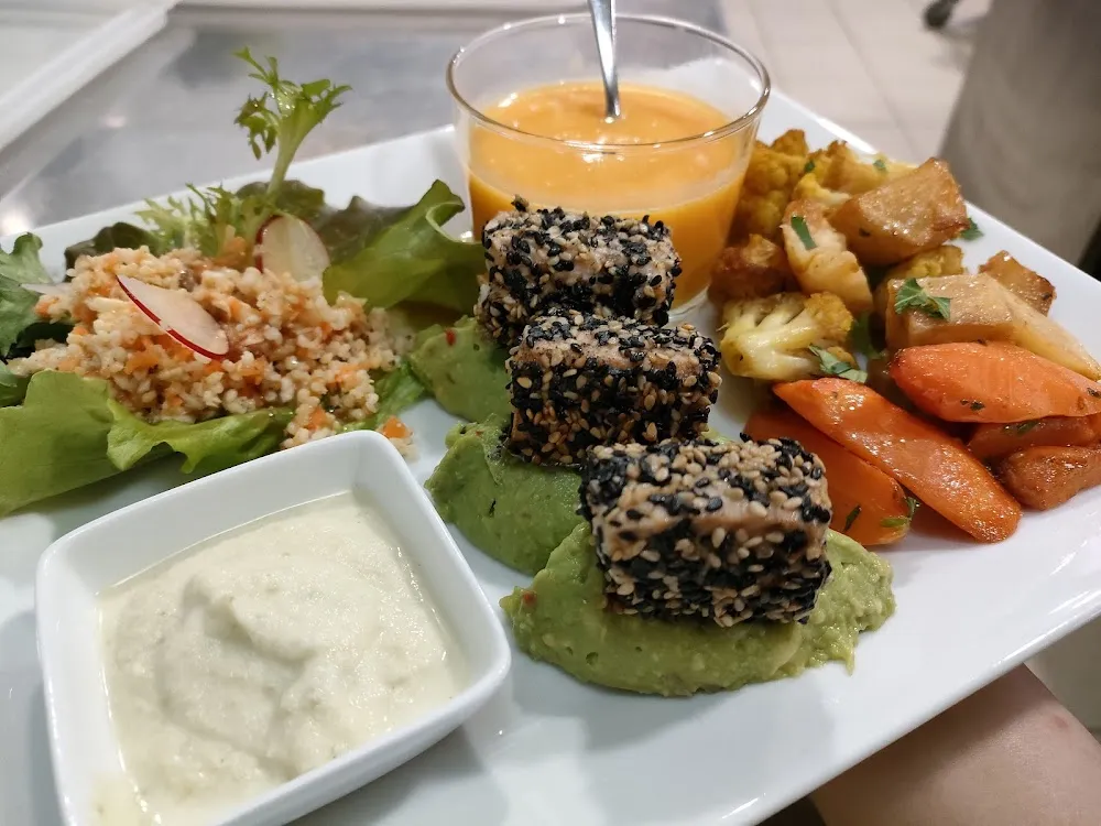 Saumon Croustillant Aux Sésames Et Guacamole